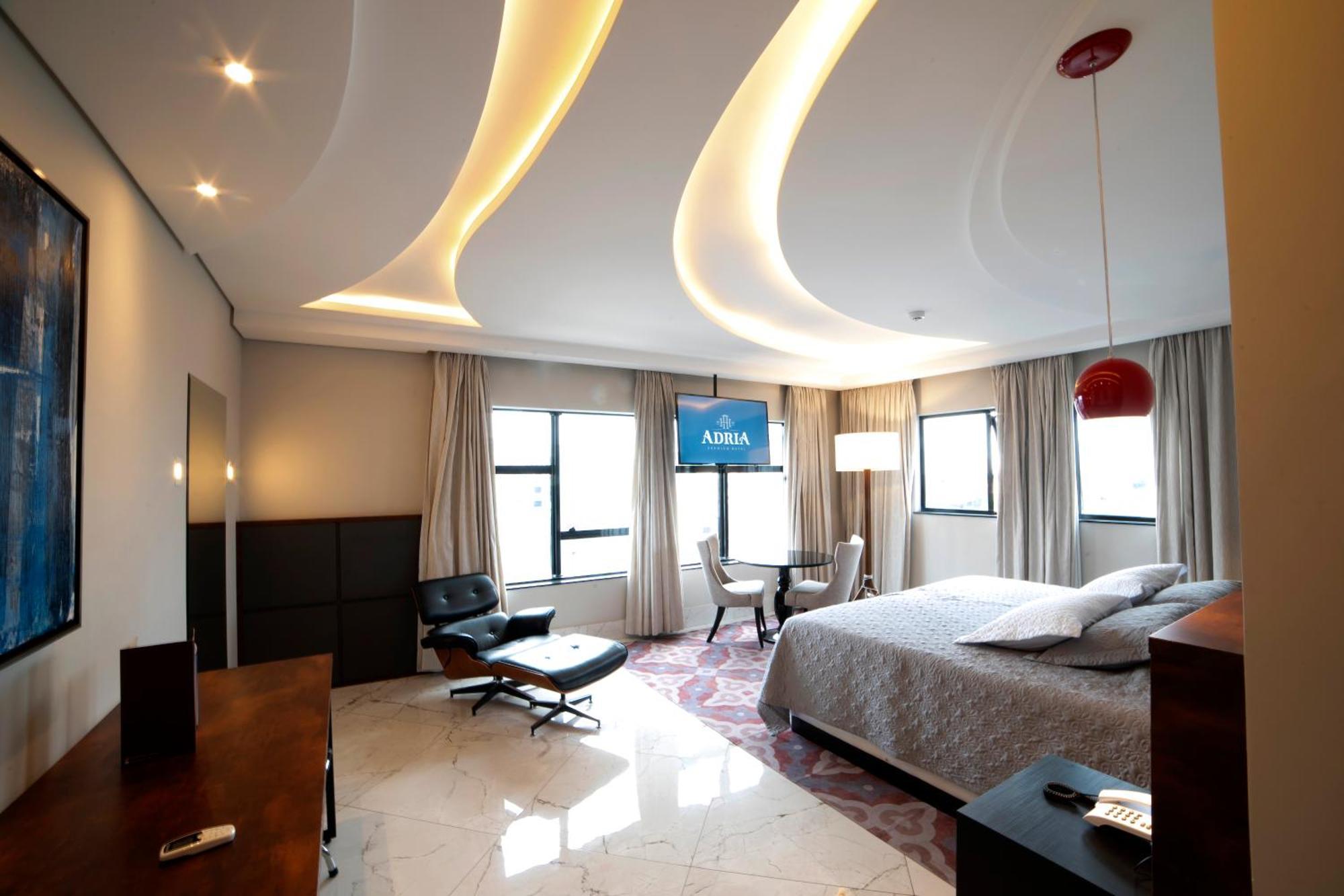 Adria Premium Hotel Guarapuava Δωμάτιο φωτογραφία