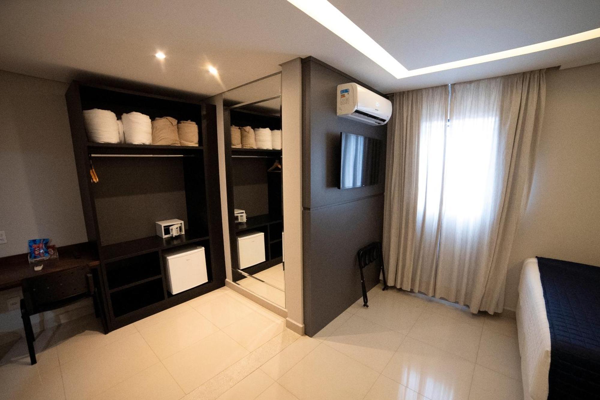 Adria Premium Hotel Guarapuava Δωμάτιο φωτογραφία